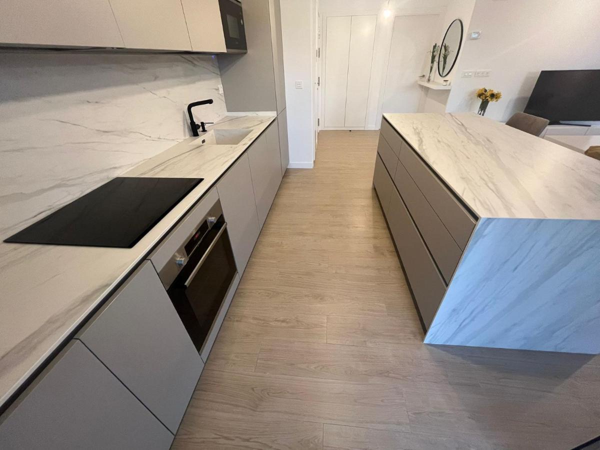 Appartamento Moderno Bajo Con Jardin Zizur Mayor Esterno foto